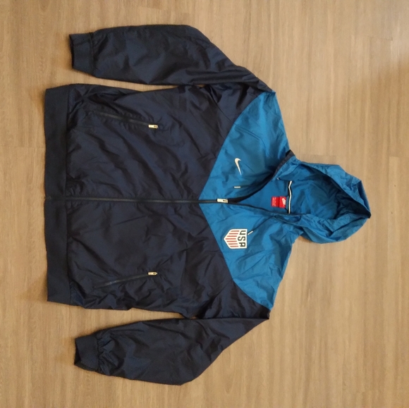 Nike windbreaker - Picture 5 of 5